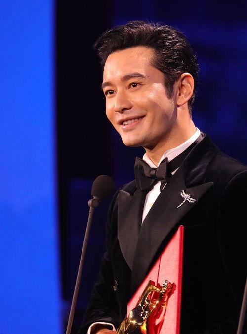 娱乐圈吃瓜黄晓明是谁啊,娱乐圈吃瓜群众心中的“黄教主”